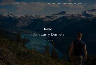 Daniels – Premium Responsive One Page Portfolio HTML5 Template
